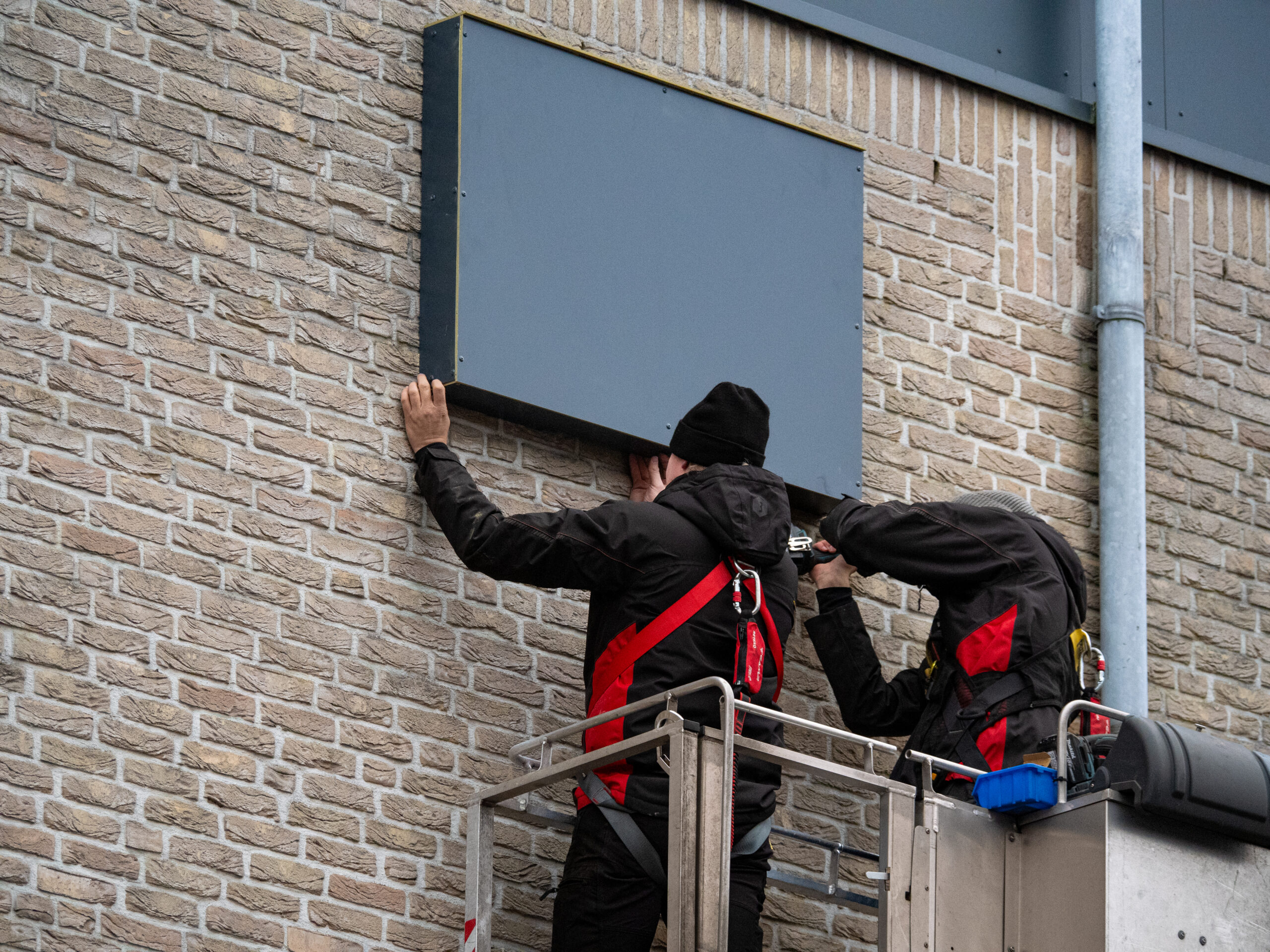 Pre-SMP vleermuizen Enschede: montage van kraamvoorzieningen aan een woning